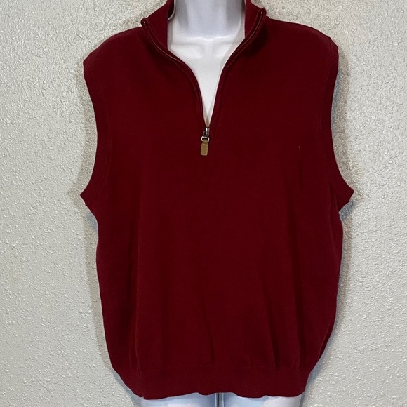 Roundtree & Yorke Other - Roundtree & Yorke Men's Zip-Up Burgundy Sweater Vest